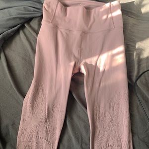 lulu lemon pink leggings